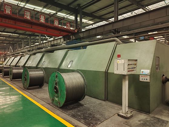 預(yù)應(yīng)力捻股機(jī) 